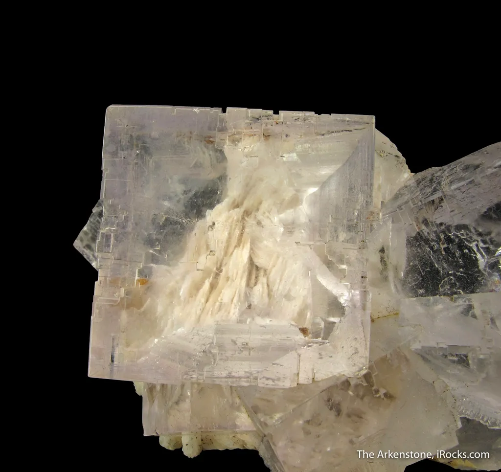 Fluorite on Baryte image