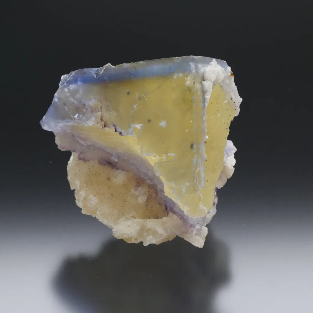 Fluorite on Baryte - image 3
