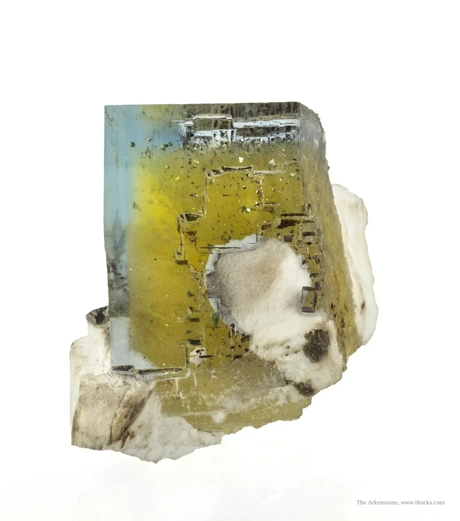 Fluorite on Baryte With Chalcopyrite - image 3