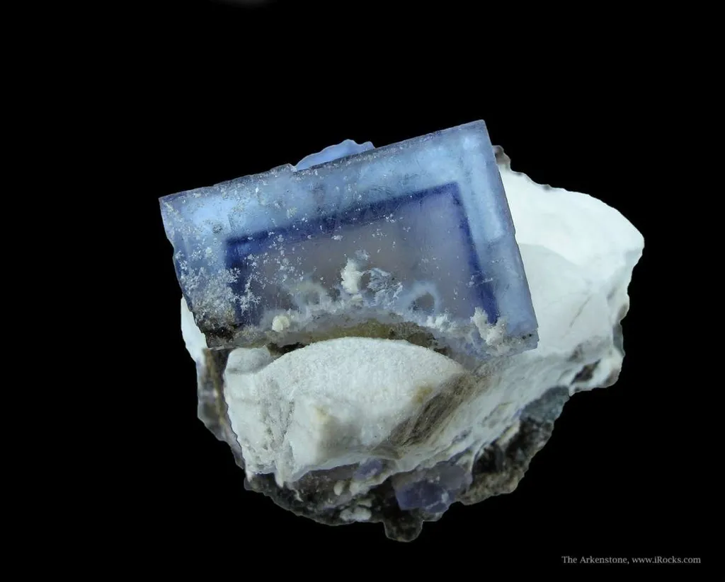 Fluorite on Baryte With Sphalerite - image 4