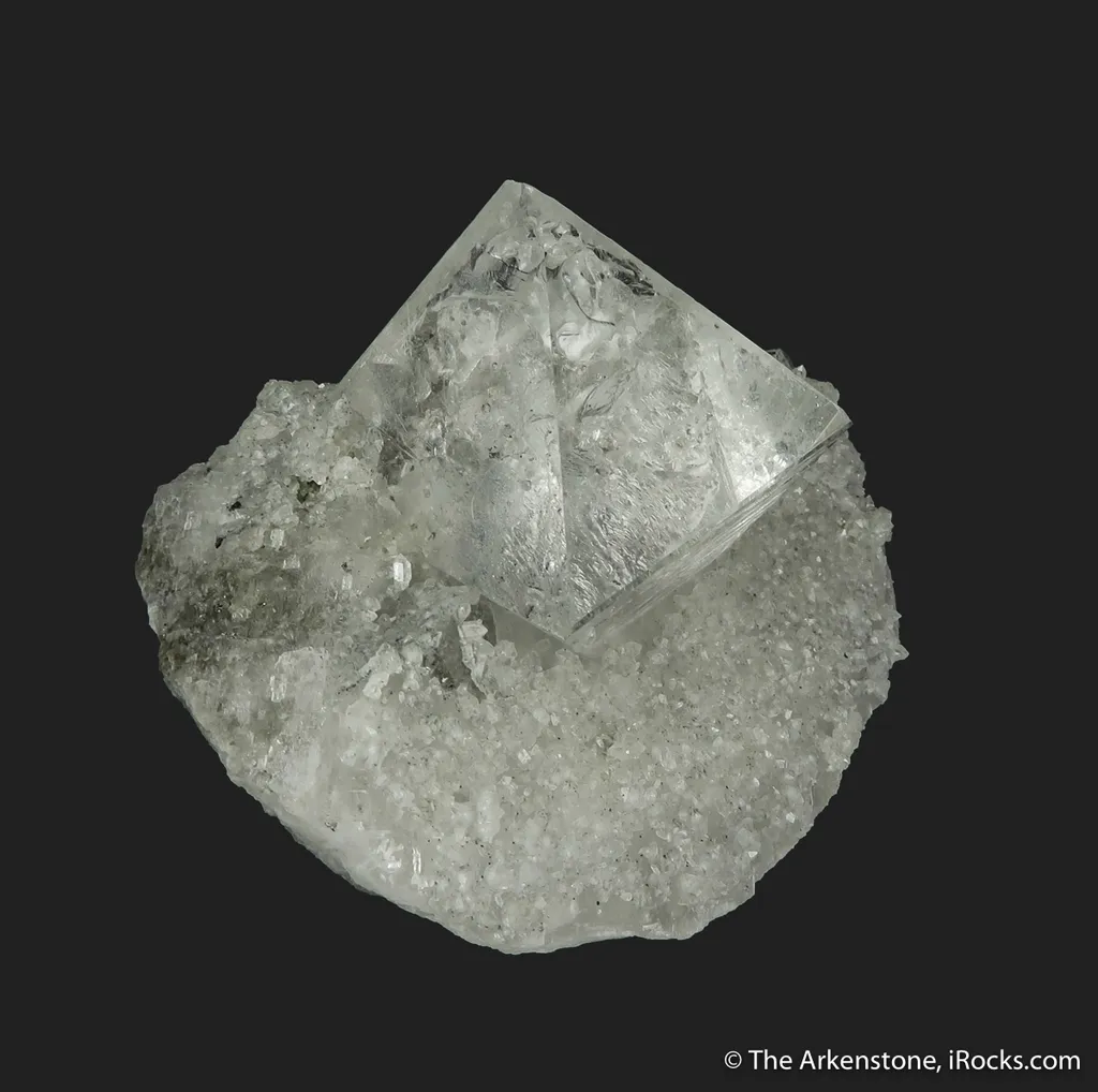 Fluorite on Calcite (both fluorescent) - image 5