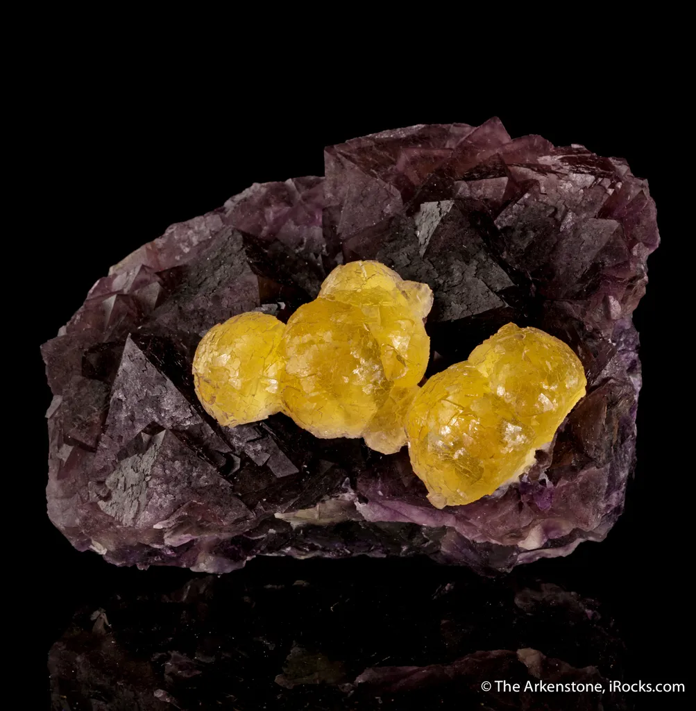Fluorite on Fluorite image