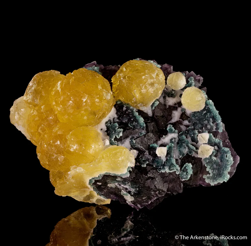 Fluorite on Fluorite image