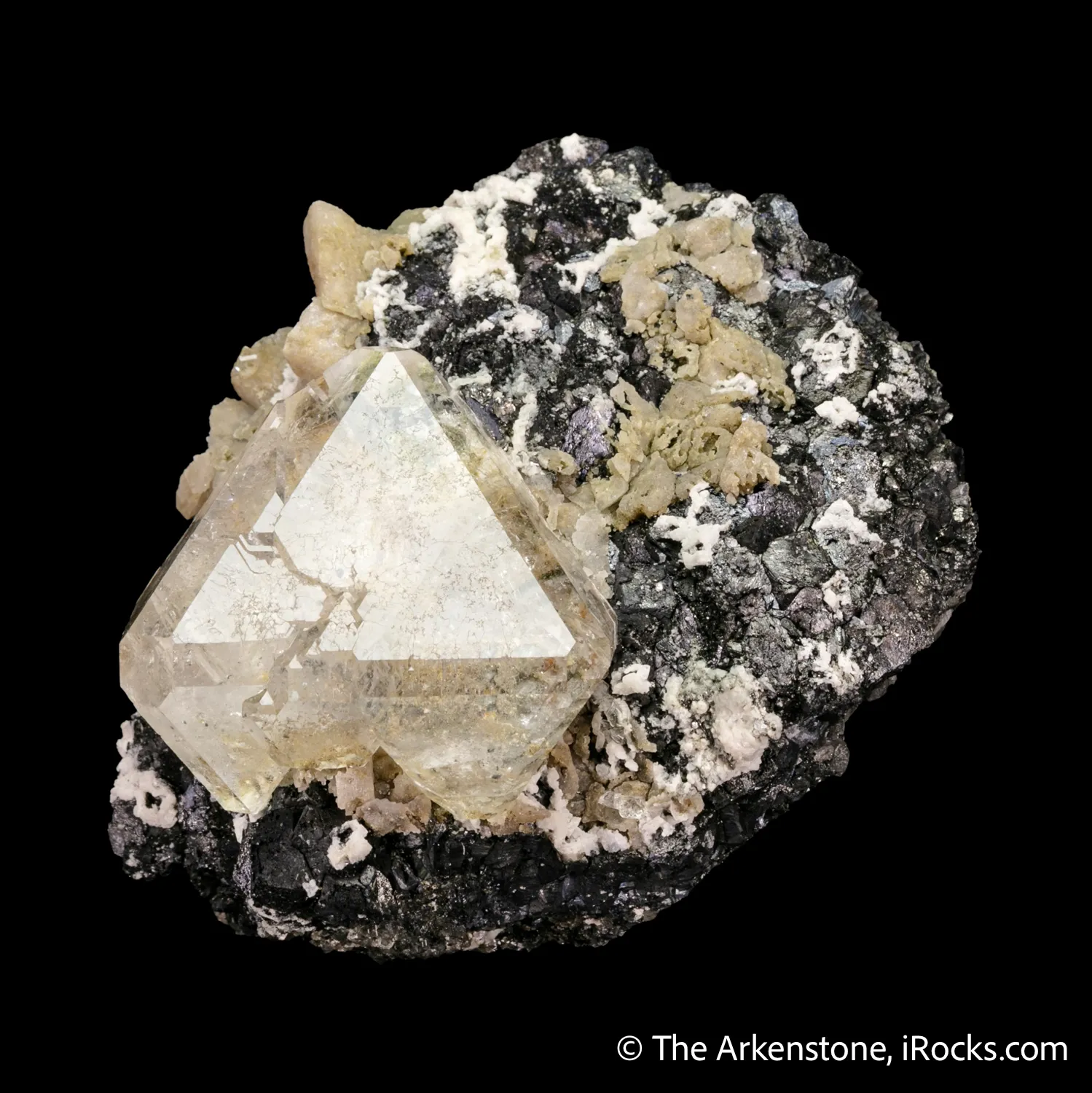 Fluorite on Magnetite and Calcite - image 6