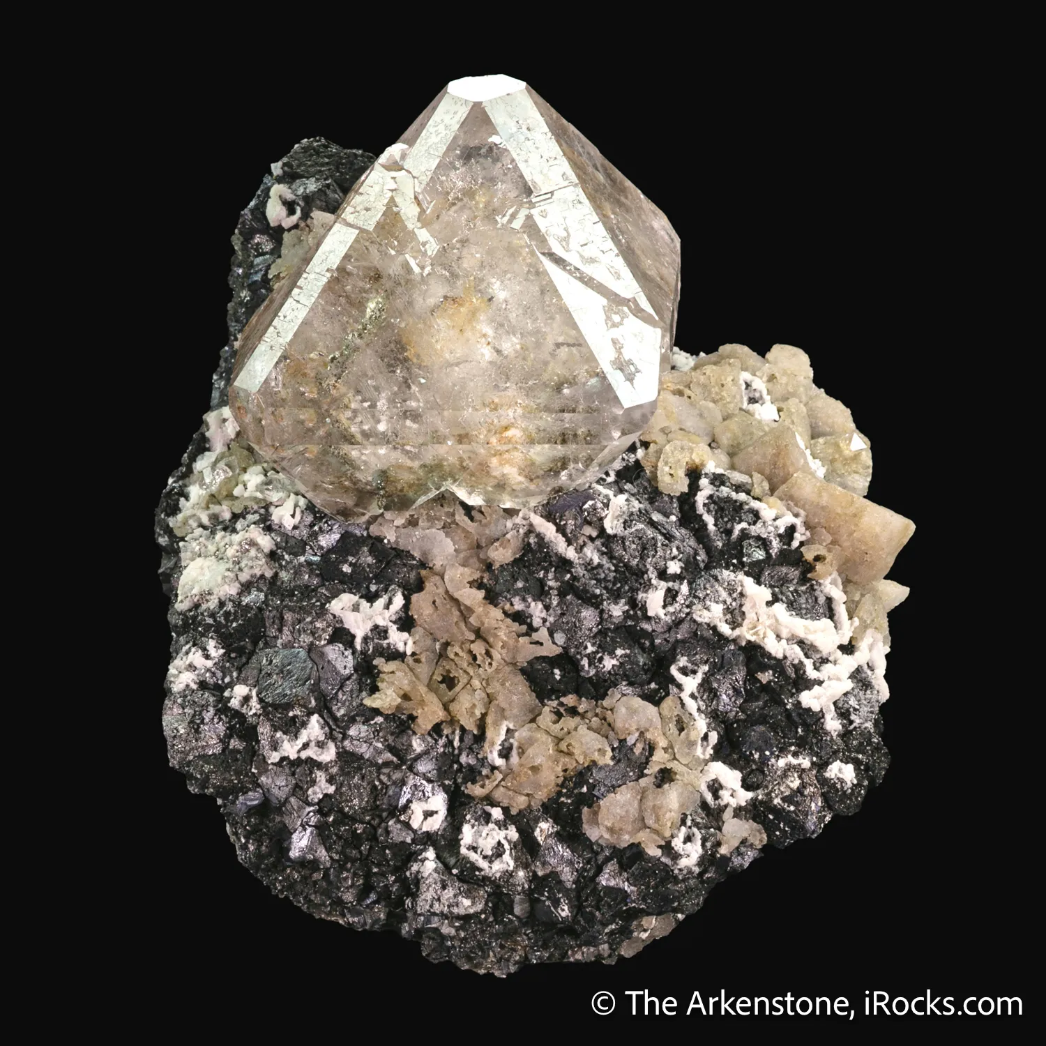 Fluorite on Magnetite and Calcite - image 4