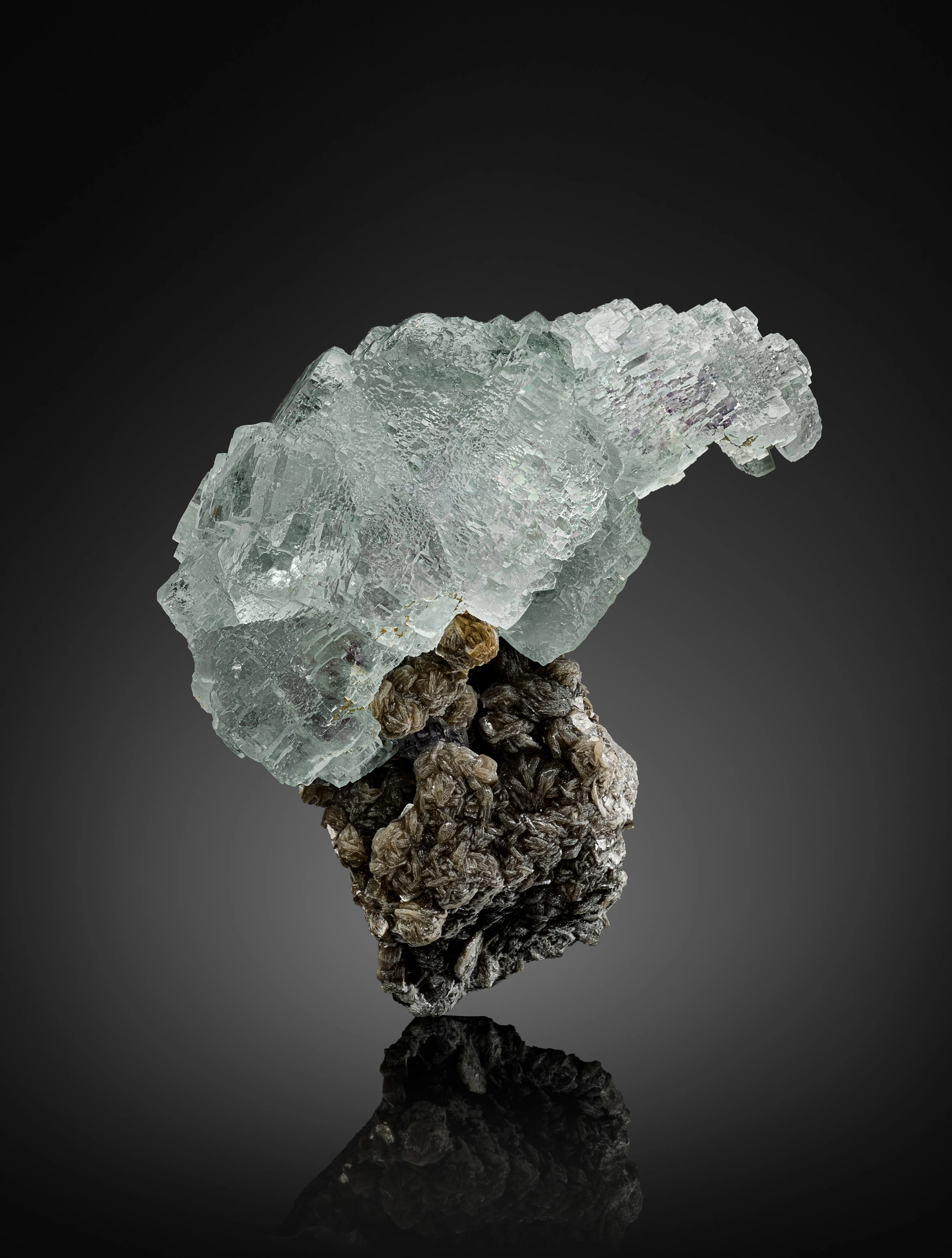 Fluorite on Muscovite from China, Hunan, Chenzhou, Yizhang Co., Yaogangxian Mine - image 1