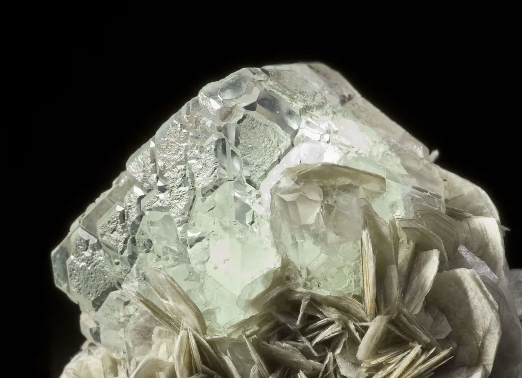 Fluorite on Muscovite With Aquamarine - image 2
