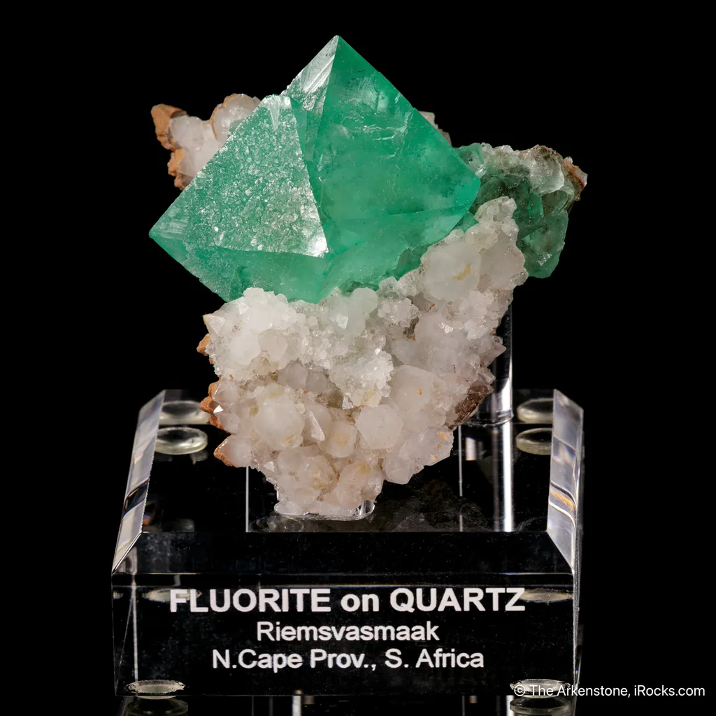 Fluorite on Quartz - image 4