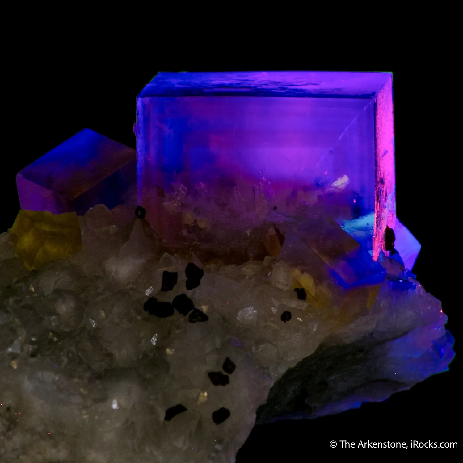 Fluorite on Quartz - image 7