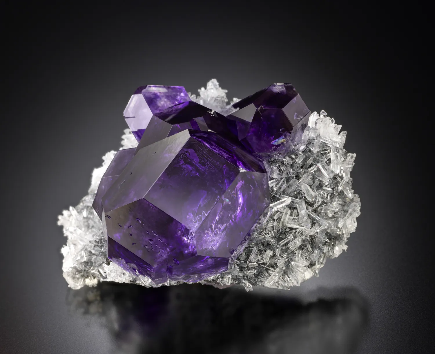 Fluorite on Quartz - image 4