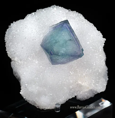 Fluorite on Quartz - image 3
