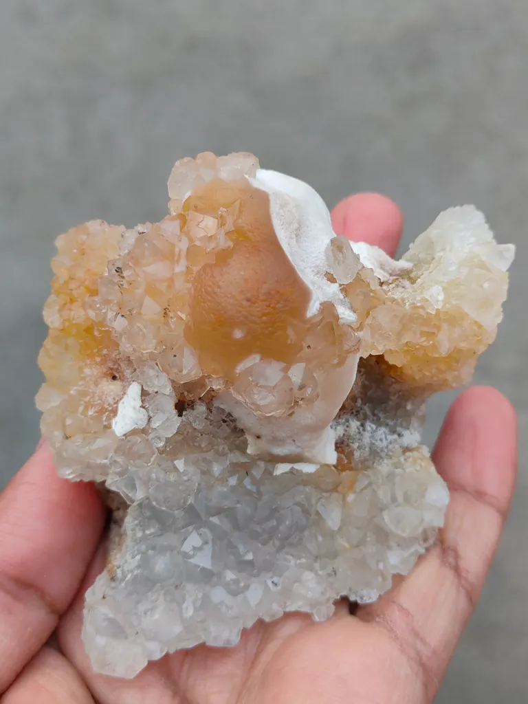 Fluorite on Quartz - image 8