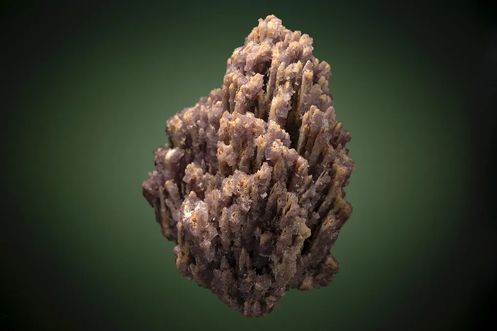 Fluorite on Quartz after Laumontite - image 3
