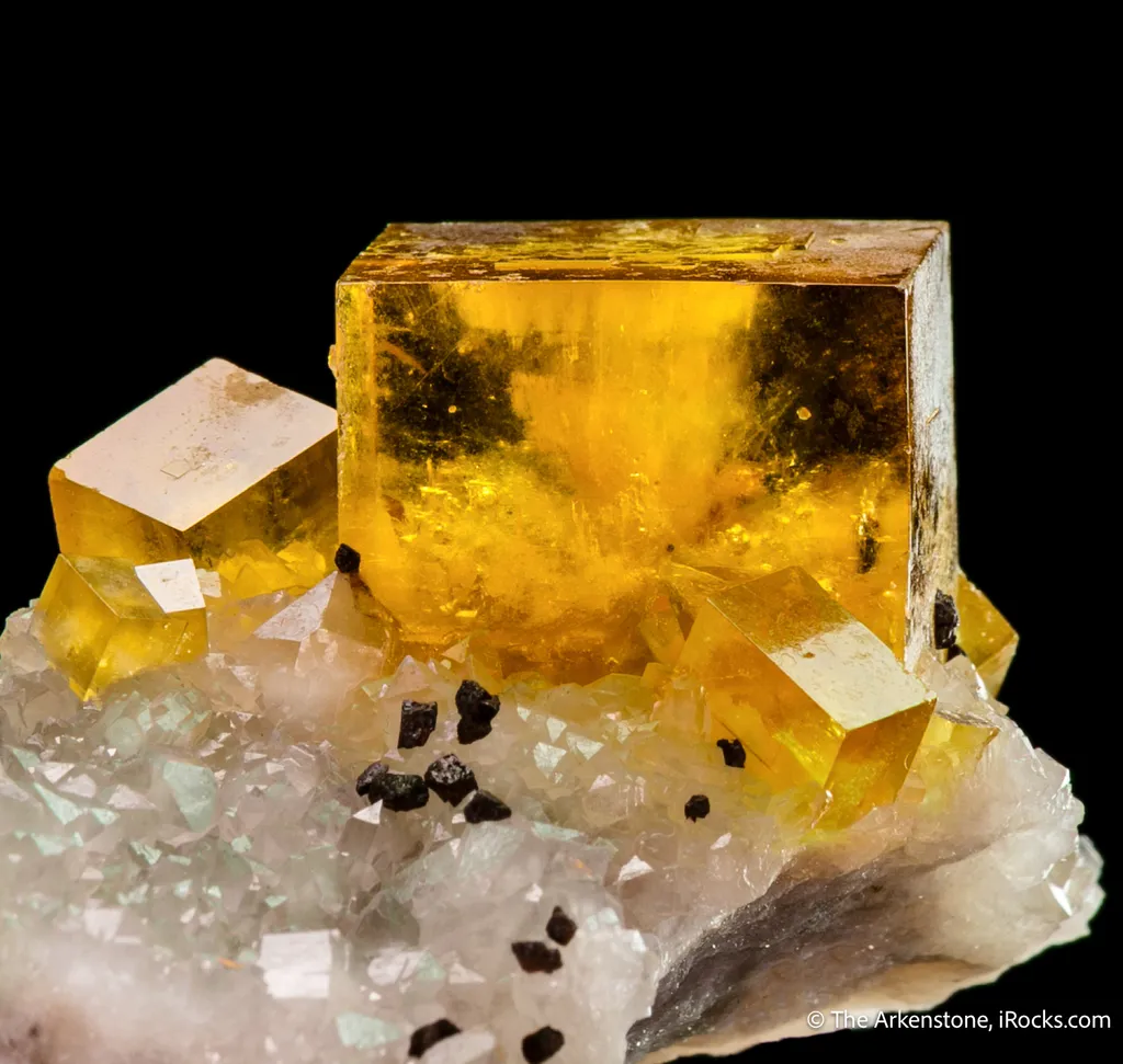 Fluorite on Quartz - image 4