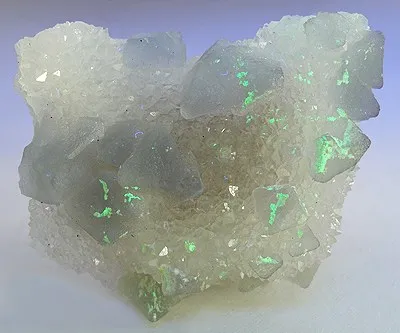 Fluorite on Quartz - image 4