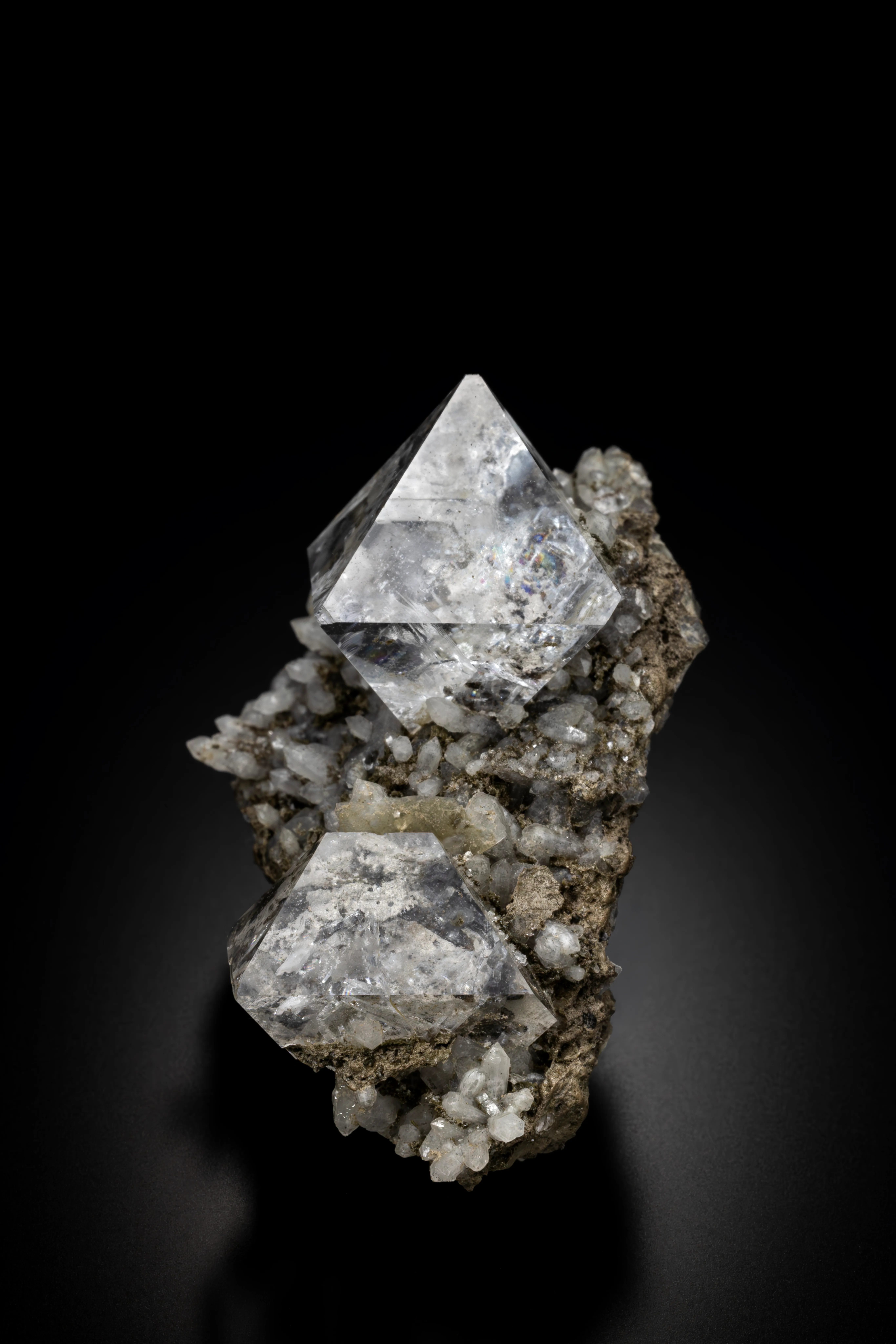 Fluorite on quartz - image 2