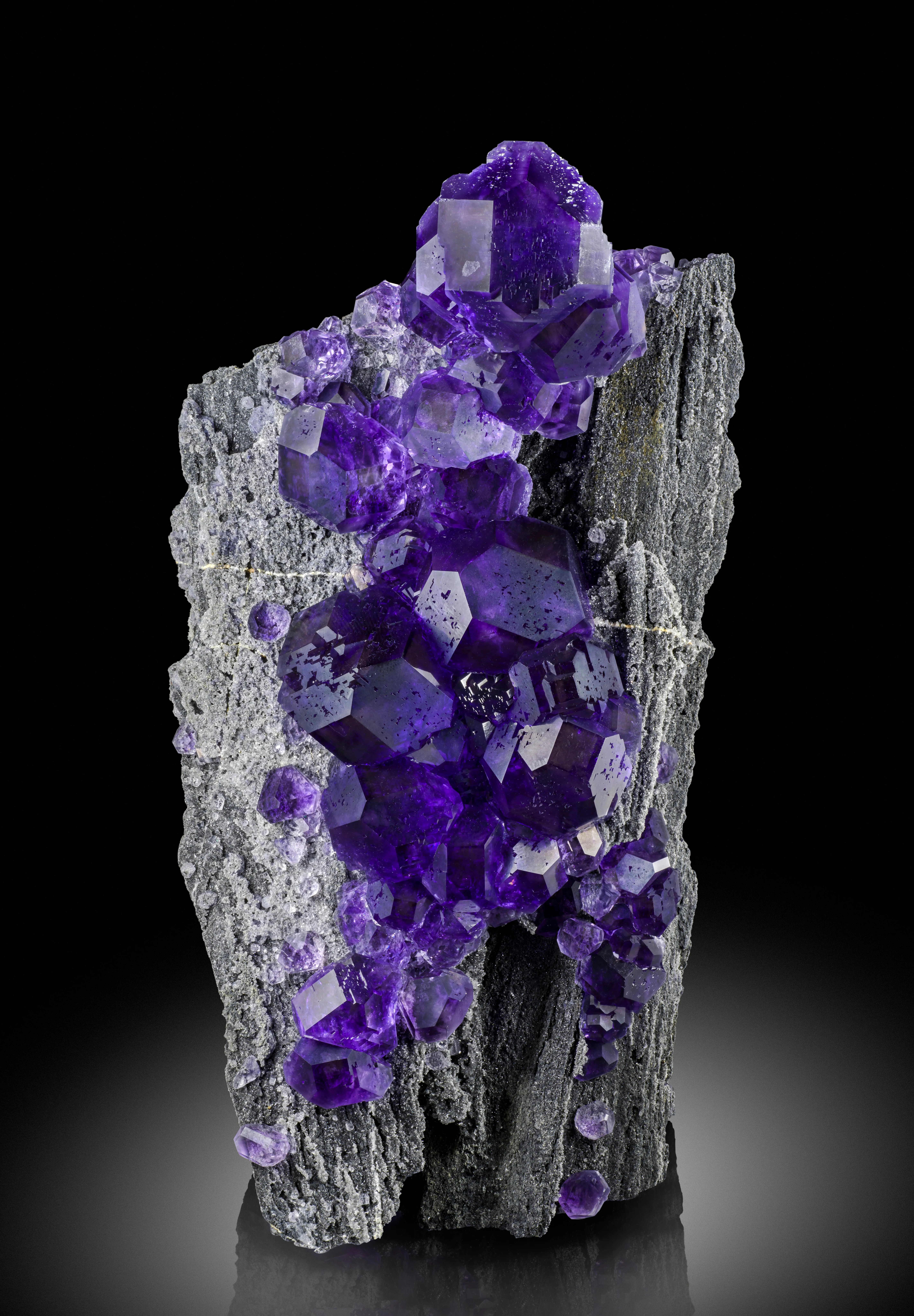 Fluorite on Quartz druse - image 1