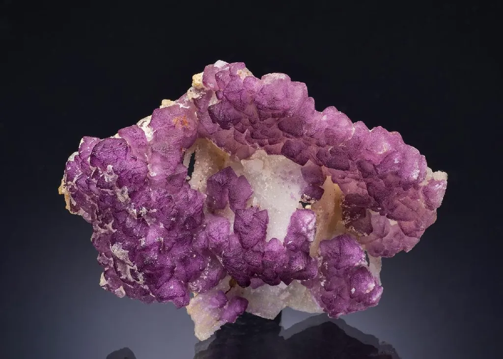 Fluorite on Quartz epimorph image