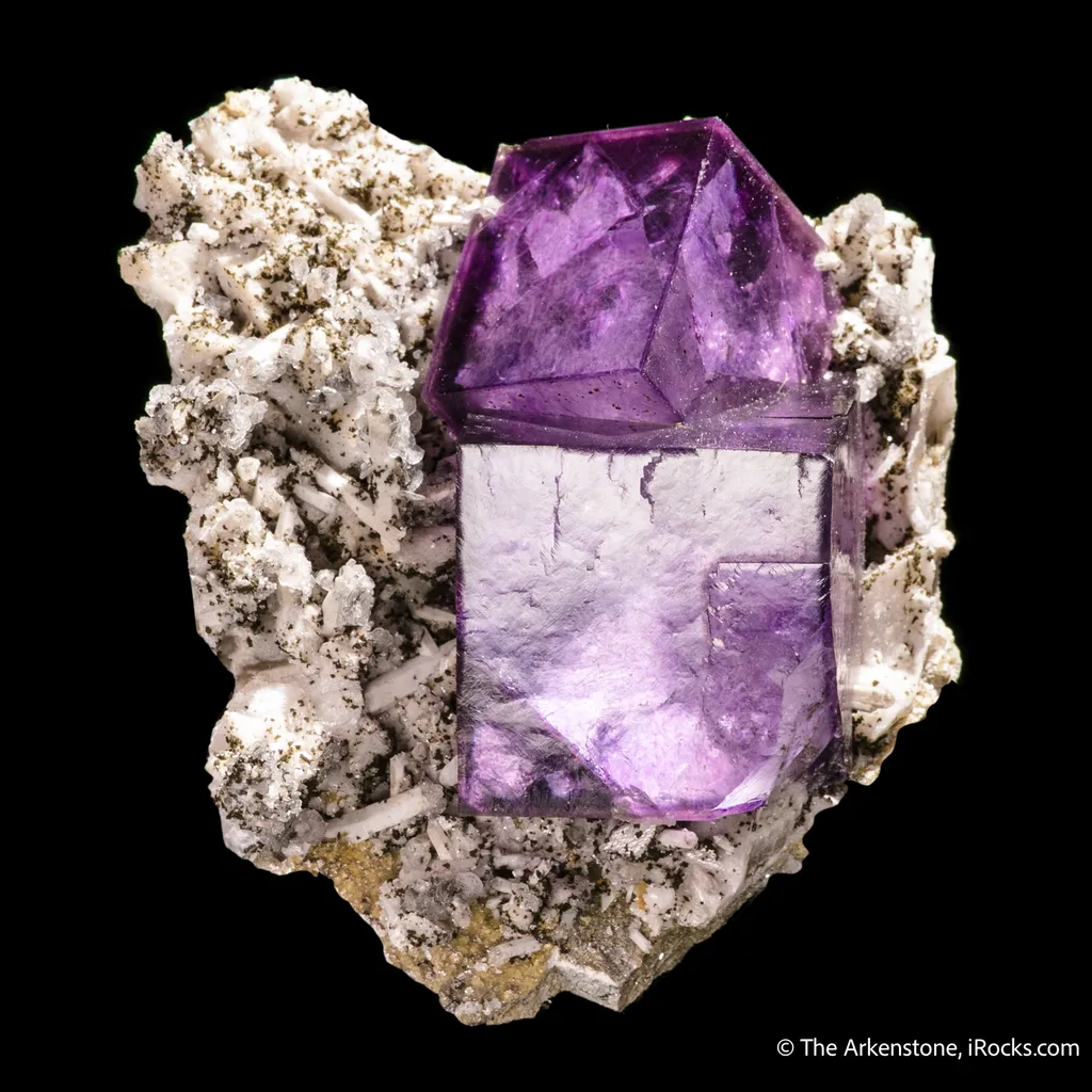 Fluorite on Quartz - image 5