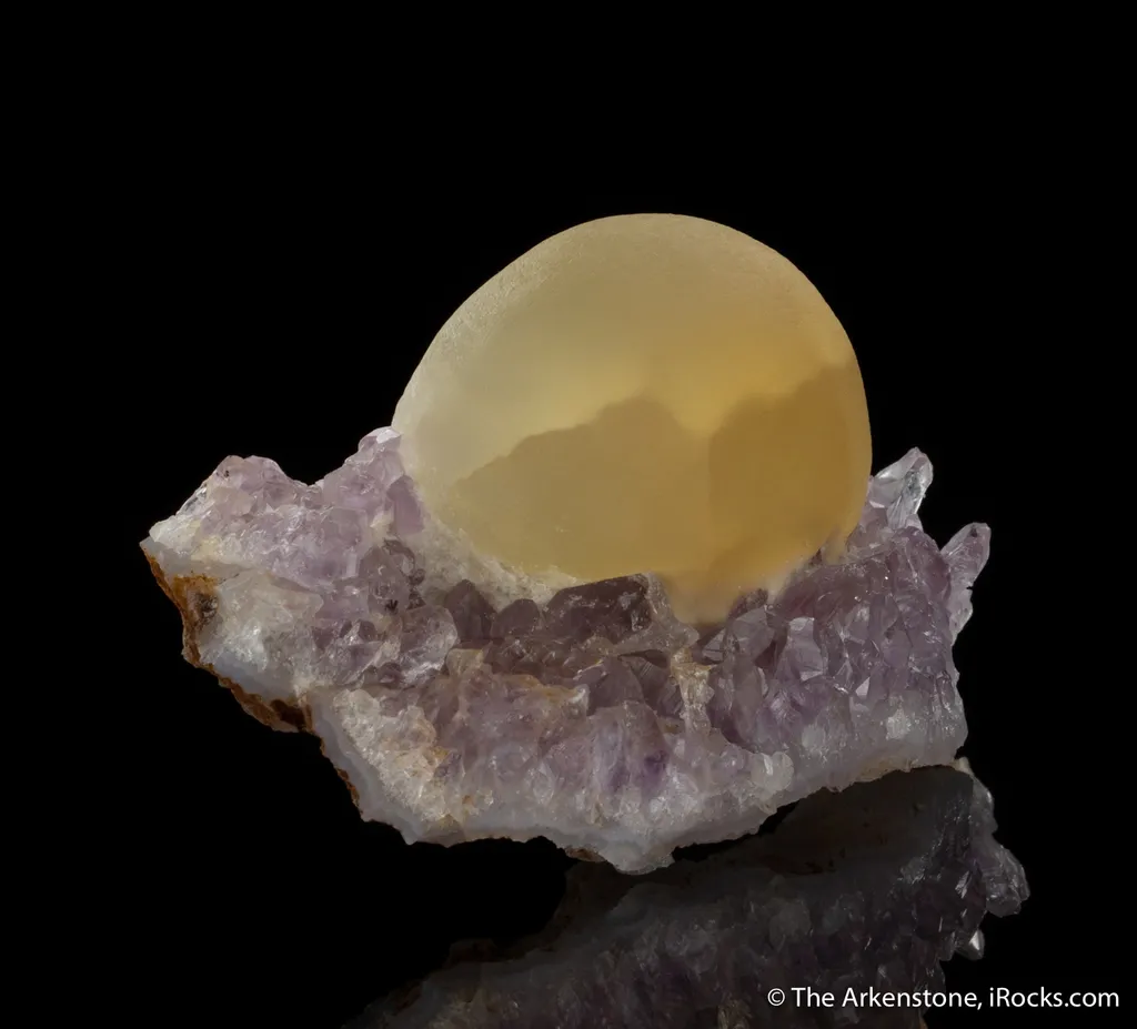 Fluorite on Quartz var. Amethyst - image 3