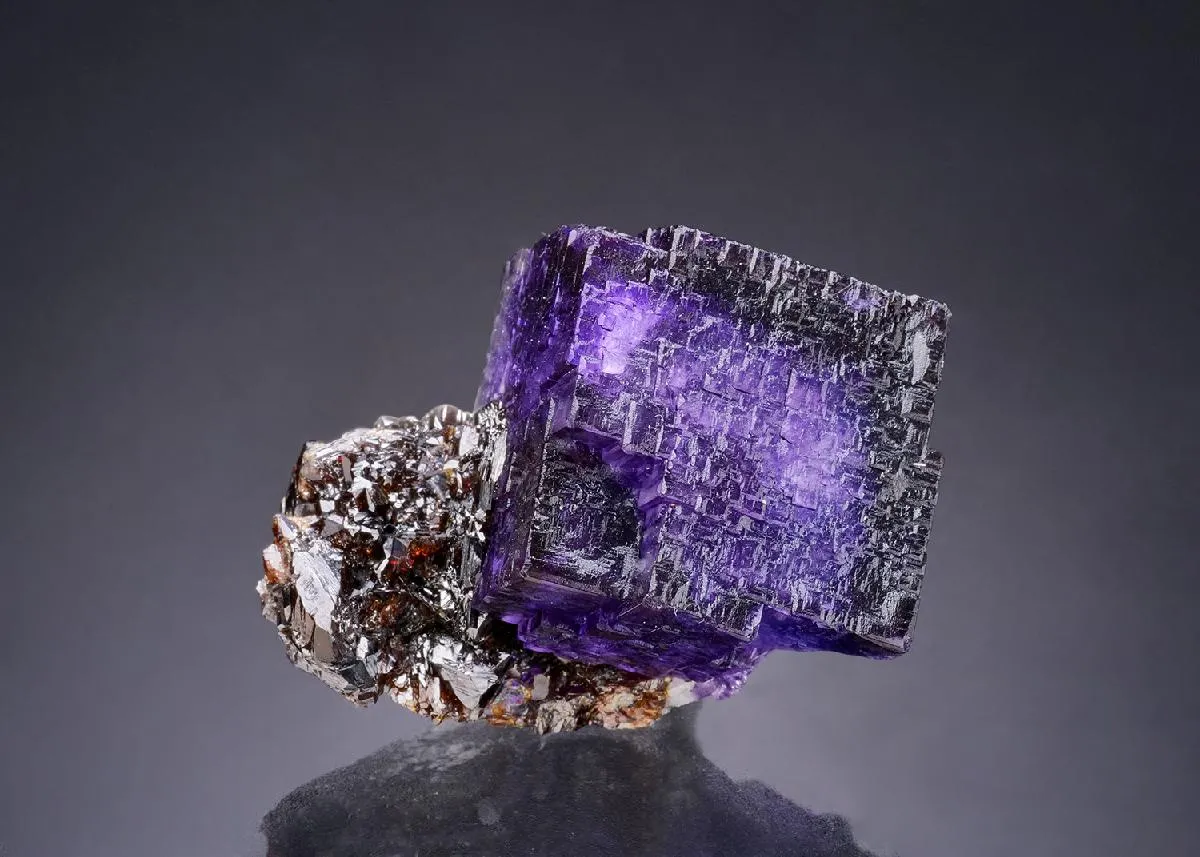 Fluorite on Sphalerite - image 1
