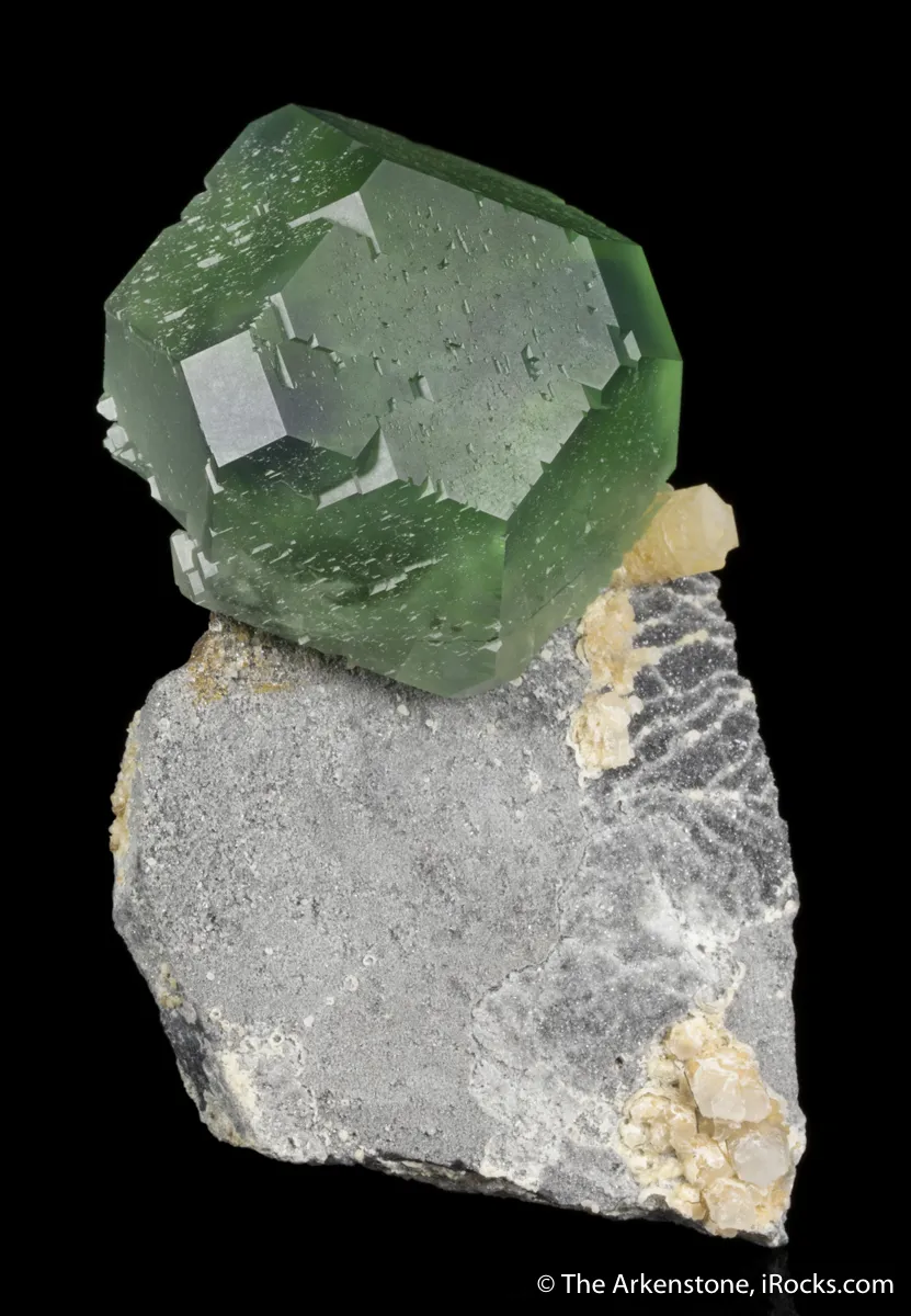 Fluorite (phantom) with Calcite - image 4