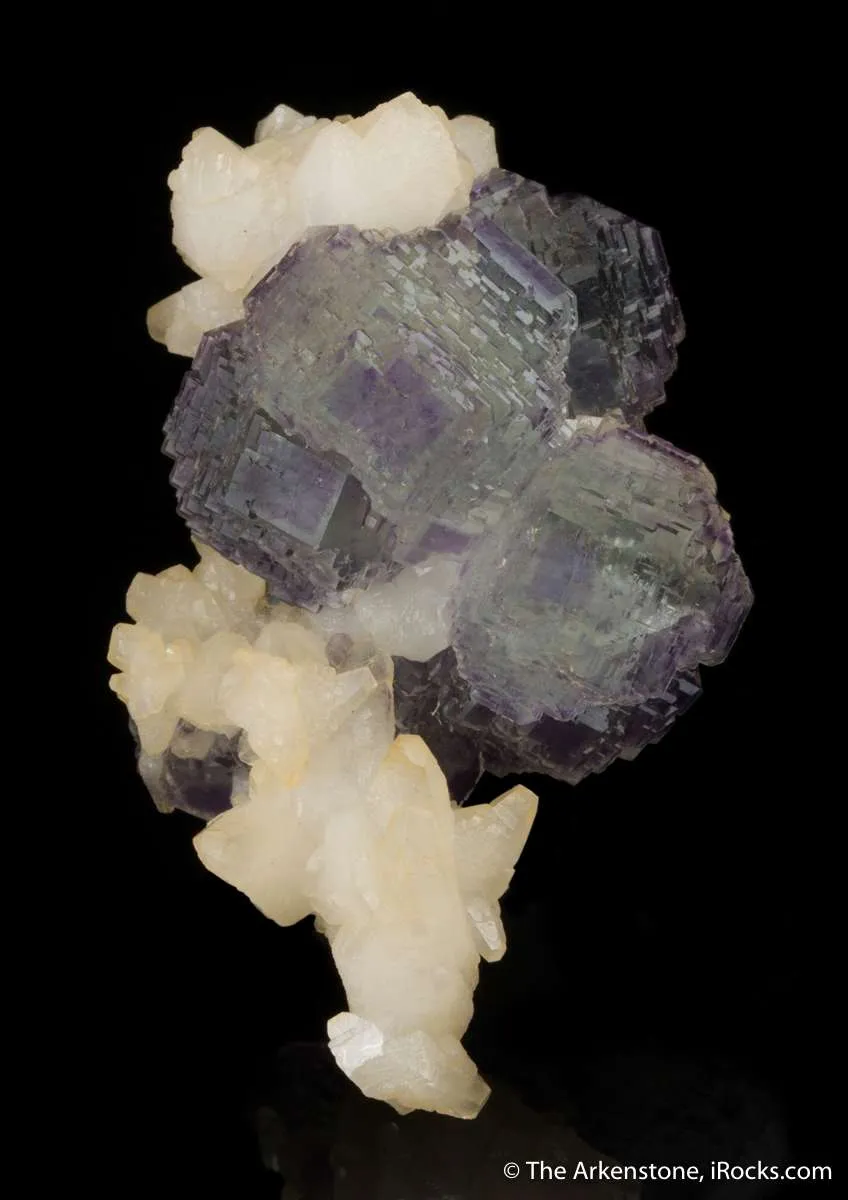 Fluorite (phantoms) on Calcite - image 4