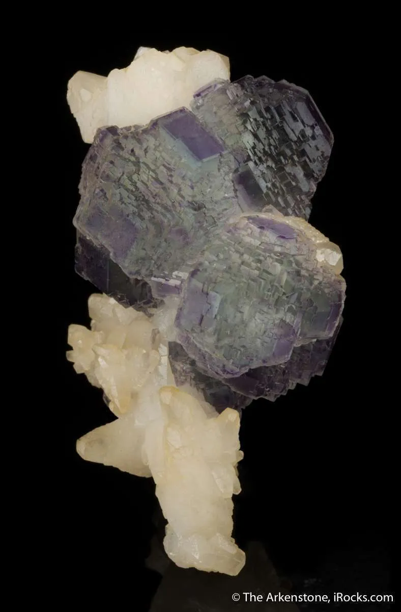 Fluorite (phantoms) on Calcite - image 5