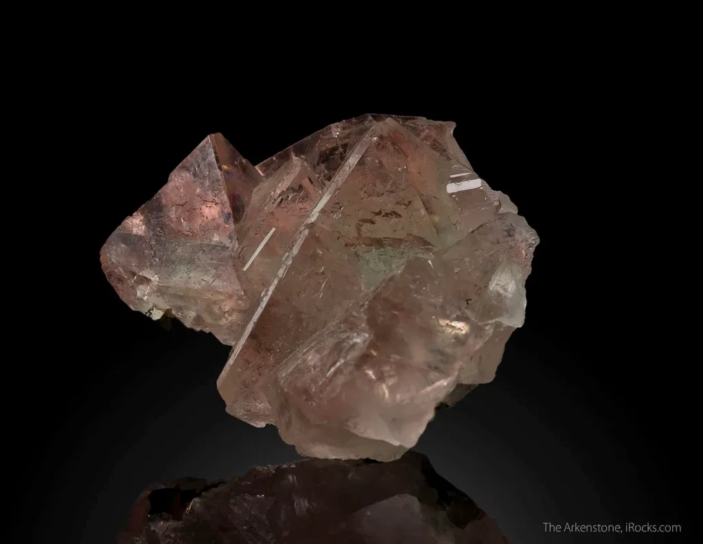 Fluorite (pink/green pocket) image