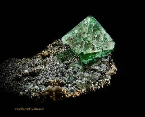 Fluorite- Pyrite- Arsenopyrite- Geocronite - image 2