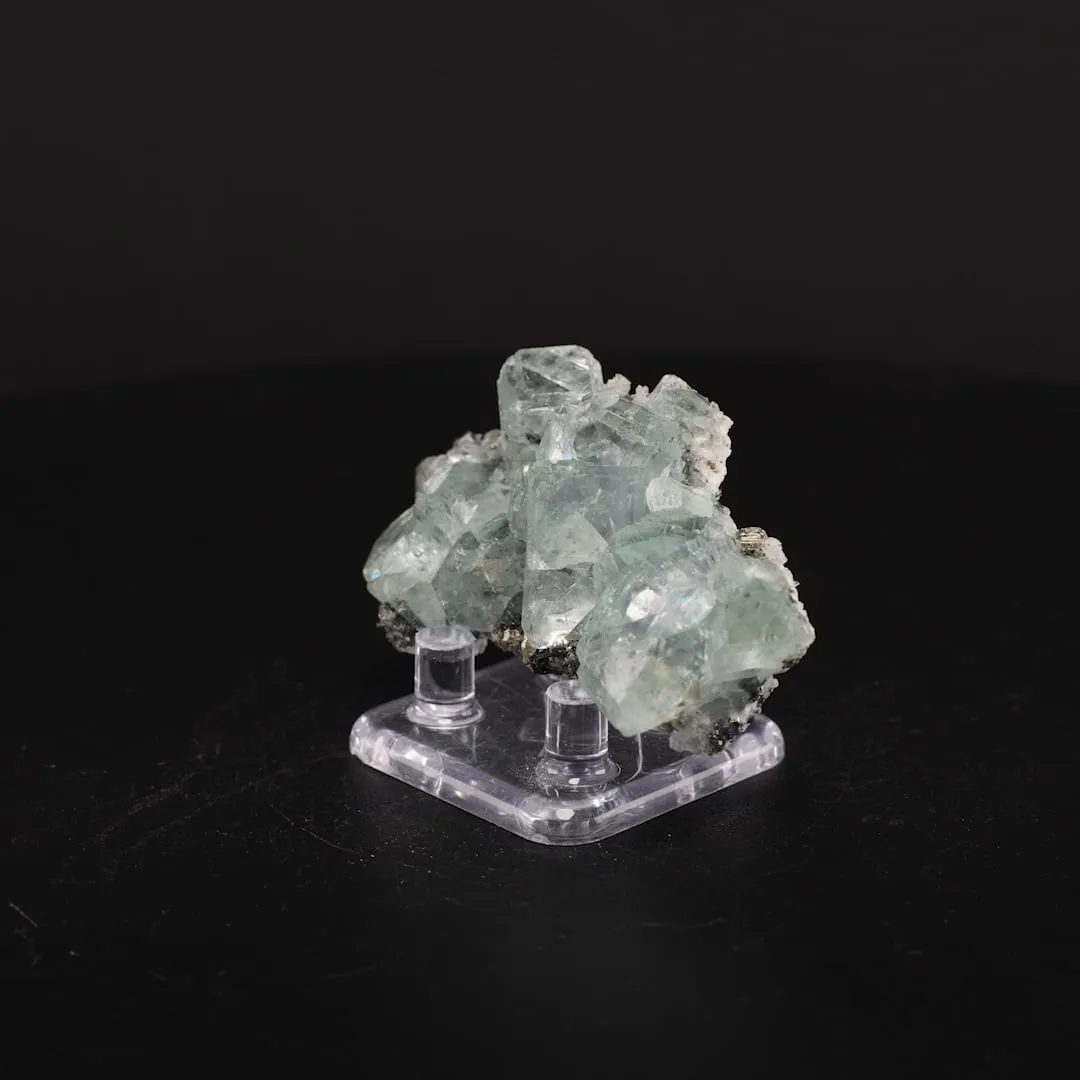 Fluorite, Pyrite - image 2