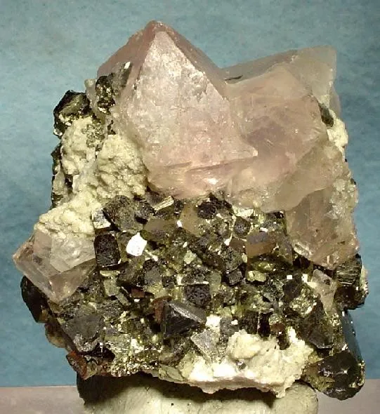 Fluorite, Pyrite, Sphalerite image
