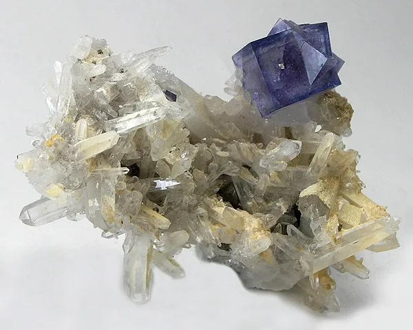 Fluorite, Quartz image