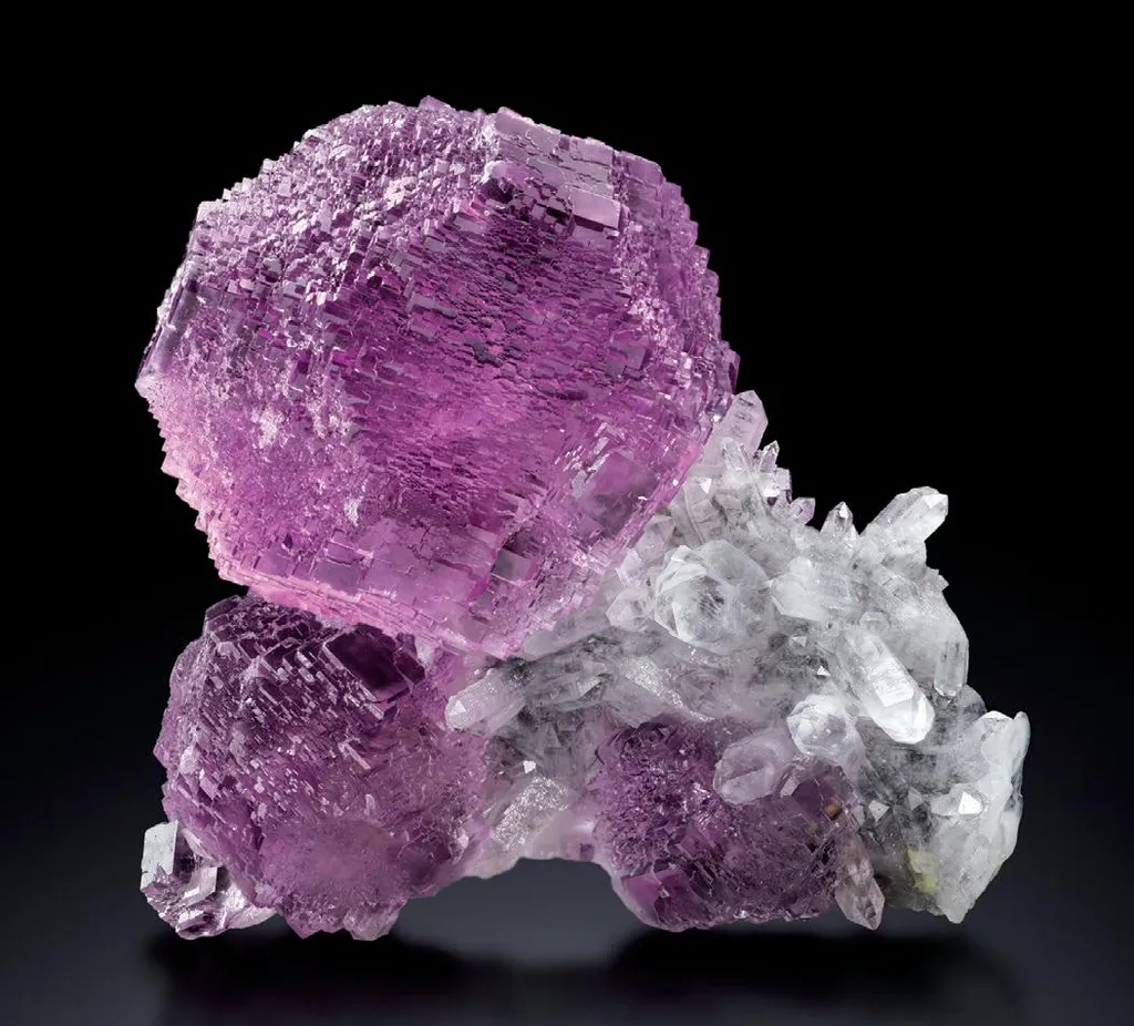 Fluorite, Quartz image