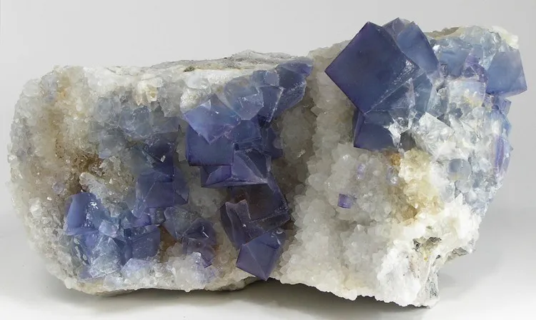 Fluorite, Quartz image