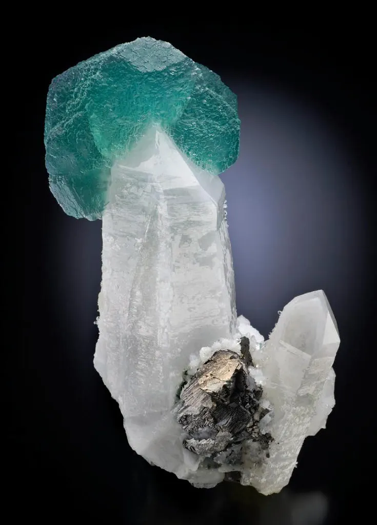Fluorite, Quartz image