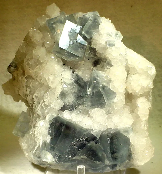 Fluorite, Quartz image
