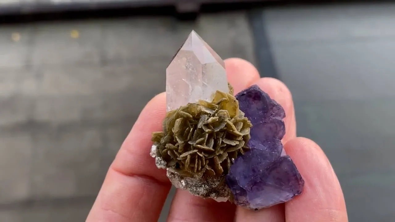 Fluorite, Quartz and Siderite - image 5