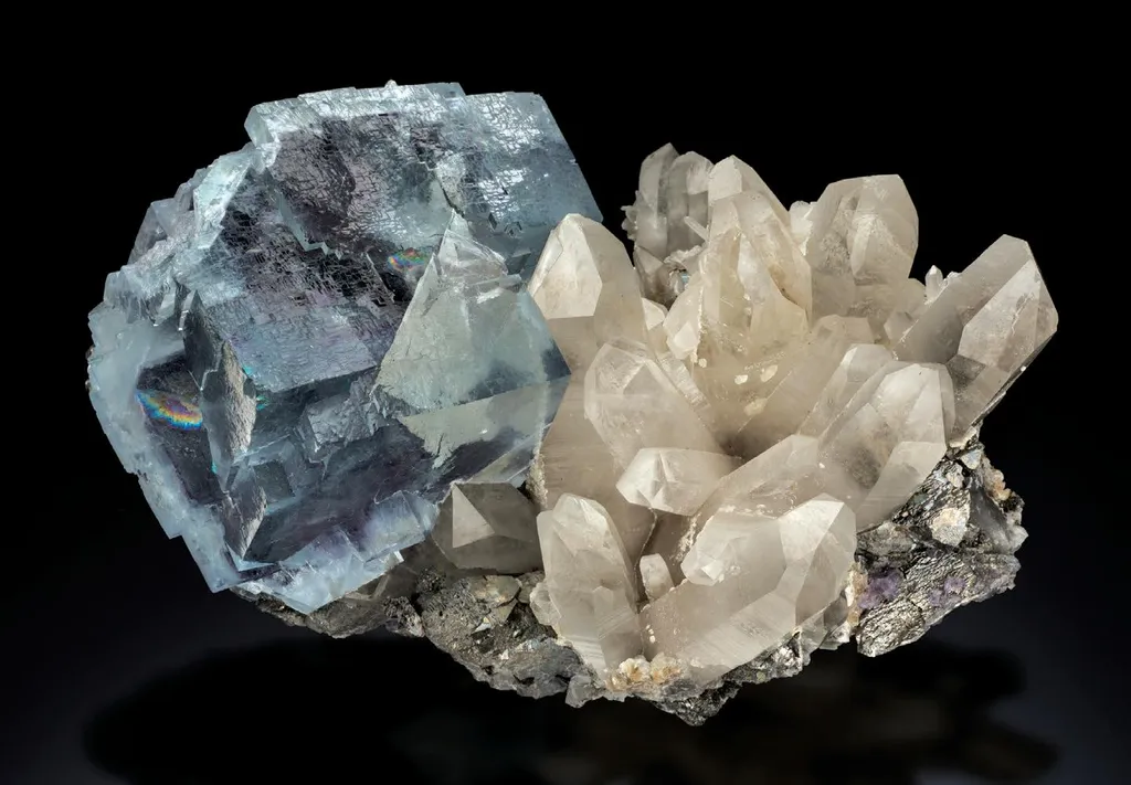 Fluorite, Quartz, Arsenopyrite image