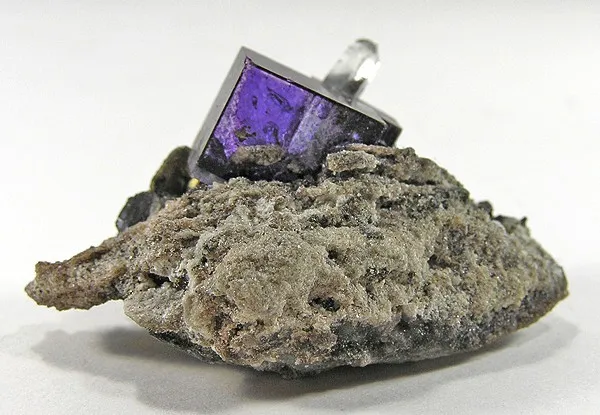 Fluorite, Quartz image