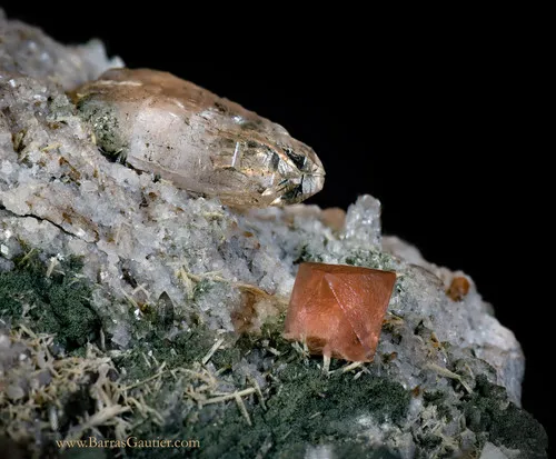 Fluorite - Quartz - image 3