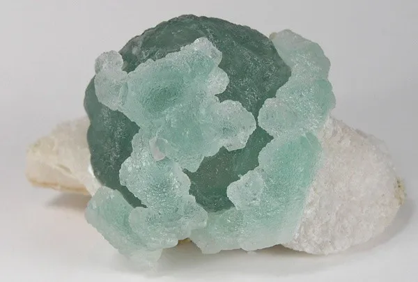 Fluorite, Quartz image