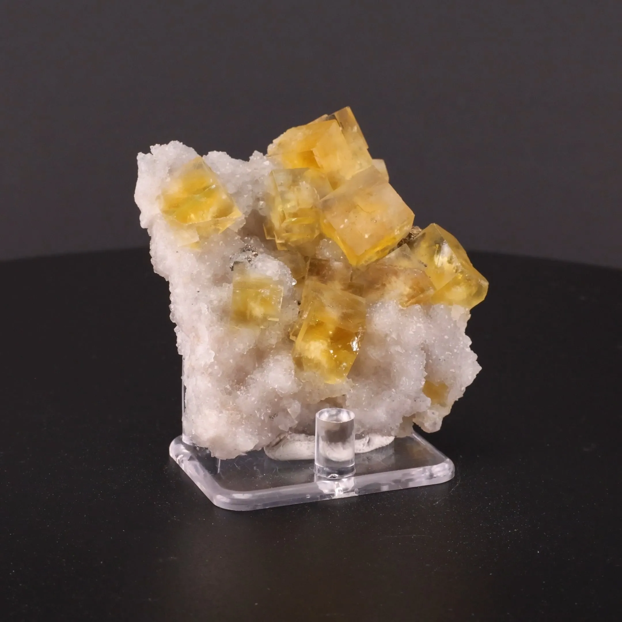 Fluorite, Quartz - image 2