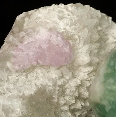 Fluorite, Quartz (Var: Rose Quartz), Quartz - image 2