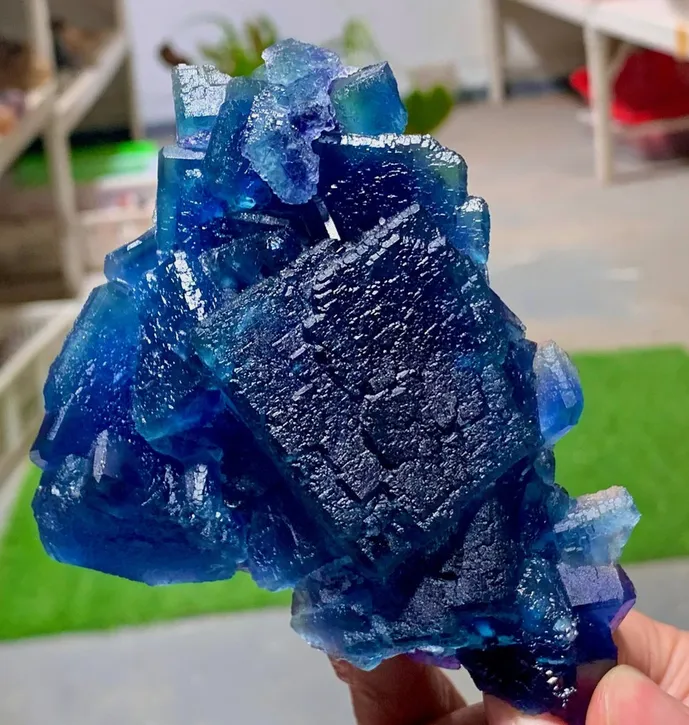 Fluorite, sapphire blue image