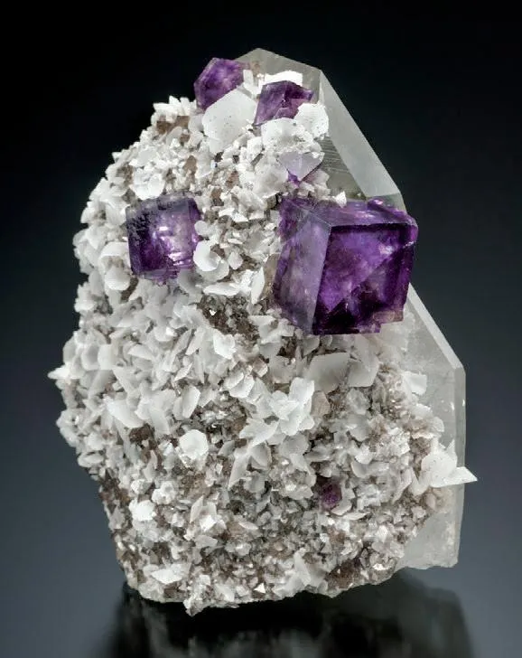 Fluorite, Scheelite, Calcite, Quartz image