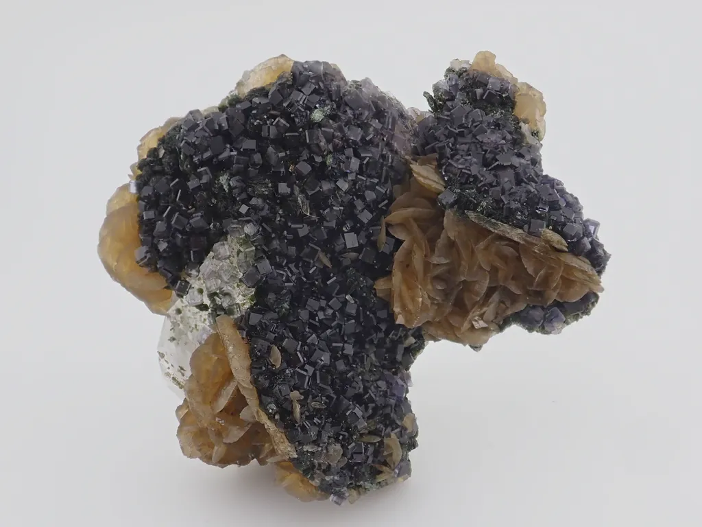 Fluorite, Siderite and Quartz image