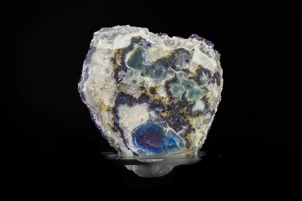 Fluorite - image 3