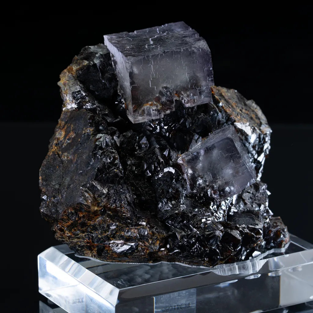 Fluorite & Sphalerite - Elmwood Mine image