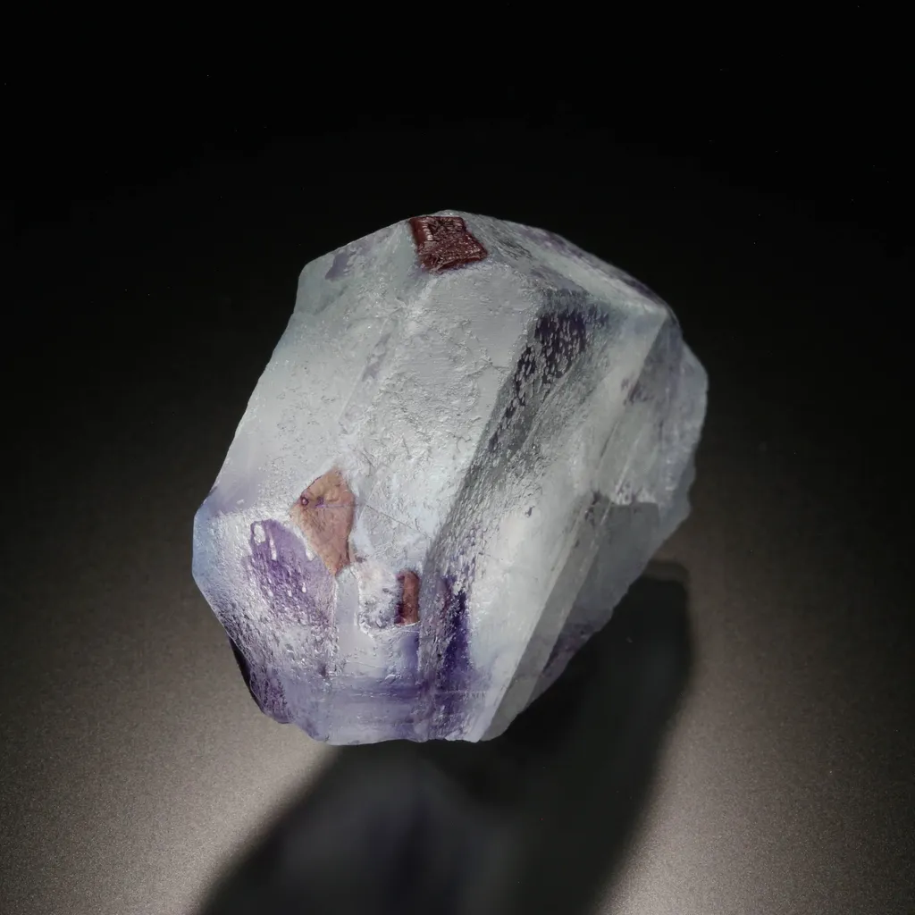 Fluorite (Spinel Law Twin) image